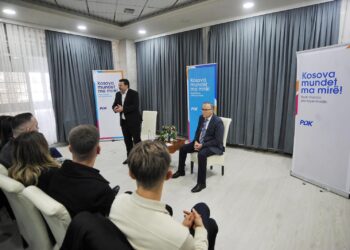 Hamza: Bursat prej 25 milionë euro janë shpresë dhe mundësi për të rinjtë e Kosovës