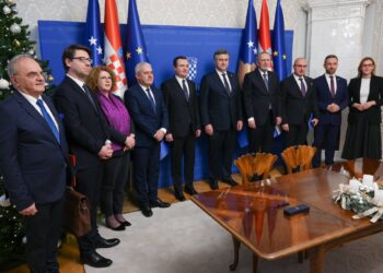 Kryeministri Kurti Vizitë Zyrtare në Kroaci: Marrëveshje të Reja dhe Bashkëpunim Strategjik