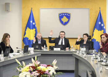 Qeveria e Kosovës miraton vendime të rëndësishme në mbledhjen e radhës
