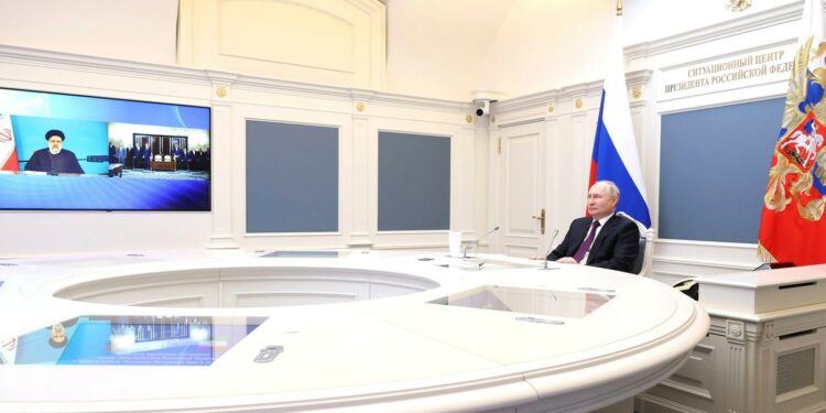 Rusia dhe Irani shpallin marrëveshjen e partneritetit strategjik