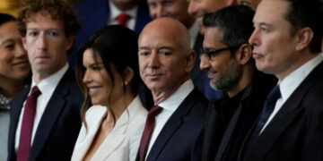 A po formohet një oligarki në Amerikë? Të pasurit në rreshtat e parë në inaugurimin e Trump