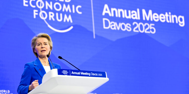 Ursula von der Leyen promovon hapjen dhe konkurrencën evropiane në Davos