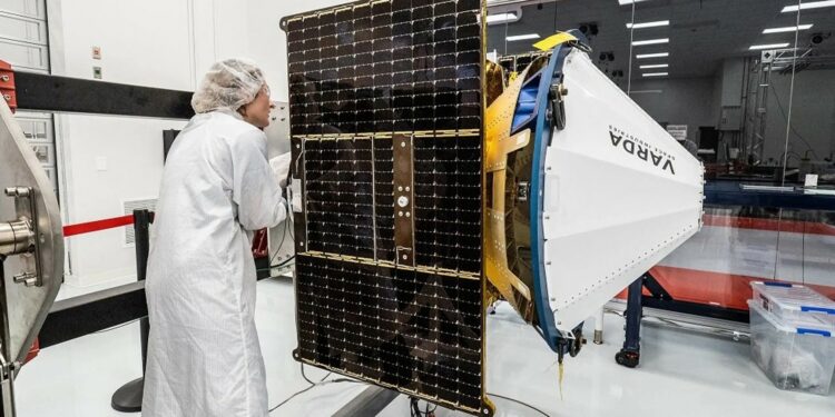 Zbulimet shkencore që formësojnë të ardhmen: Nga kompjuterët ADN te barnat në hapësirë