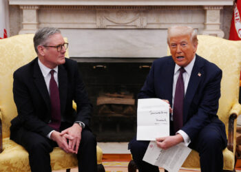 Kryeministri Britanik Starmer Takon Presidentin Trump në Shtëpinë e Bardhë, Ukraina në Qendër të Bisedimeve