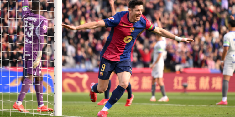 Lewandowski vendimtar, Barcelona triumfon minimalisht ndaj Alavés