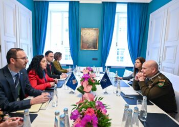 Presidentja Osmani takon komandantin e Forcave Aleate për Evropë: Kosova e përkushtuar për bashkëpunim me NATO-n