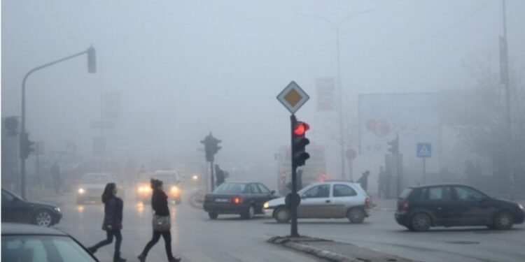 Instituti Atlas: Kosova kryeson listën e vendeve evropiane me më shumë vdekje të parakohshme për shkak të ndotjes së ajrit