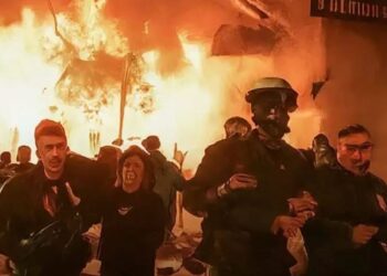 E mbijetuara e zjarrit në Koqani: “Unë shpëtova, njerzit më shkelin duke ikur, motra ime u zhduk”