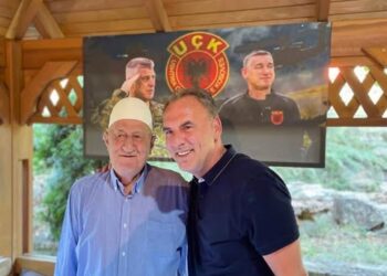 Limaj për vdekjen e Haxhi Thaçit: “Pothuajse gjithë jetën e kaloi me mall, por asnjëherë nuk u dorëzua”