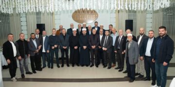 Nuk arriti të i bashkoj Albin Kurti e Edi Rama, krerët e Bujanocit i bashkon BIK’u