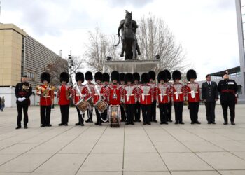 UK Corps of Drums nga Gardistët e Ambasades Britaneze performuan ne Prishtine.