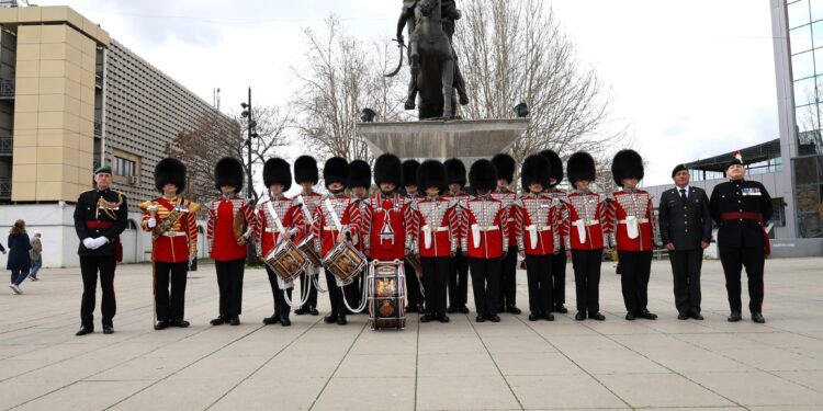 UK Corps of Drums nga Gardistët e Ambasades Britaneze performuan ne Prishtine.