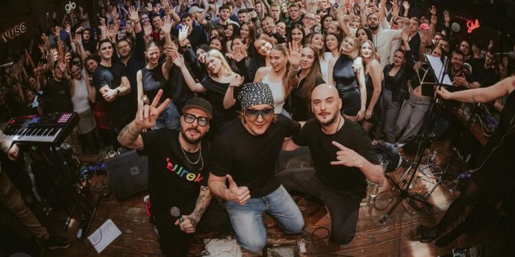 Të mërkurën do të performonin ë Kumanovë, humbin jetën pesë antarët e grupit DNK.