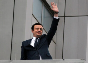 Albin Kurti i thyen rekordin Vjosa Osmanit, ai ka arritur hiq më pak se 336 480 vota.