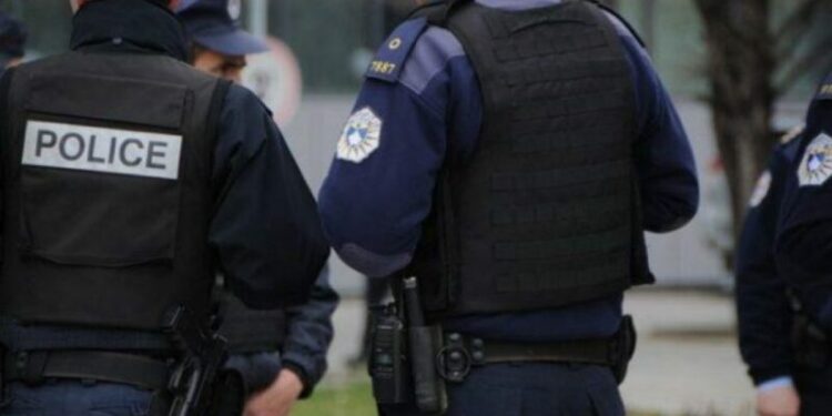 Dy të arrestuar dhe tri raste të dhunës në familje brenda 24 orëve të fundit