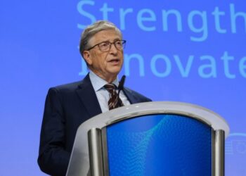 Bill Gates parashikon një javë pune dyditore në të ardhmen, falë inteligjencës artificiale