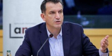 Erion Veliaj mbetet në burg
