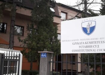 ‘Kosova në prag të ngërçit politik, shkak vakumi kohor që la Kushtetuesja më 2014’