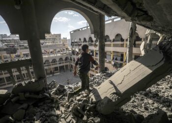 Valë e Re Sulmesh Izraelite në Gaza, Të Paktën 13 Të Vdekur