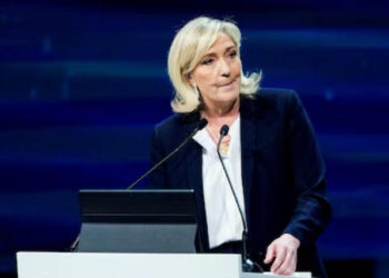 Le Pen bindshëm e para në sondazhe, por ëndrra e saj për presidente mund të shuhet të hënën