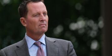 Richard Grenell, fshin të gjitha postimet për Vuçiqin.
