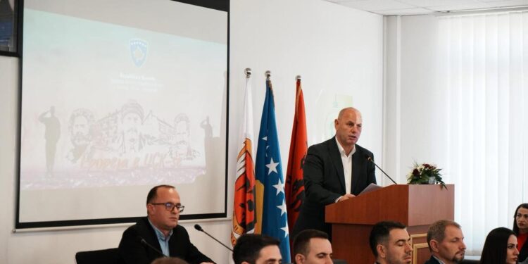 Ramiz Lladrovci kujton 44 vjetorin e demostratave të studentëve
