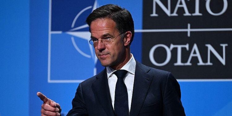 Rutte: Të shohim si do të formohet qeveria e re në Kosovë – Situata po ndryshon në gjithë rajonin.