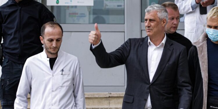 Mjeku hematolog, Dr. Adriatik Berisha, sqaron gjendjen shëndetësore të babait të ish-presidentit Thaçi