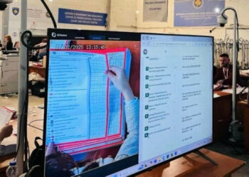 Dje jane numëruar 13 nga 50 kutit.