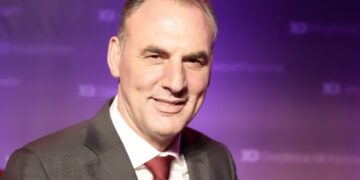 EKSKLUZIVE : Fatmir Limaj i ka numrat, nesër zgjidhet Kryetar I Kuvendit.