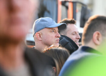 Zvonko Veselinovic në përkrahje të Presidentit Vuciq sot në Beograd.