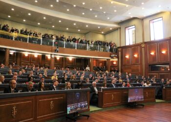 Albulena Haxhiu rrëzohet për herë të gjashtë si kandidate për Kryetare të Kuvendit