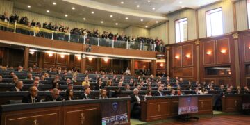 Albulena Haxhiu rrëzohet për herë të gjashtë si kandidate për Kryetare të Kuvendit