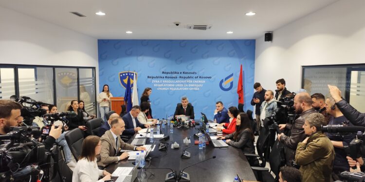 E konfirmon ZRRE: Rryma u shtrenjtua për rreth 16 përqind për të gjitha kategoritë e konsumatorëve