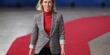 Kallas të dielen i pret në darkë ministrat e Jashtëm të Ballkanit Perëndimor