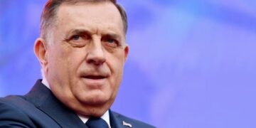 Milorad Dodik kërcënon se do të arrestojë Përfaqësuesin e Lartë, Christian Schmidt