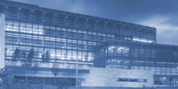 Ambasada amerikane uron Pashkët për të gjithë kosovarët që festojnë