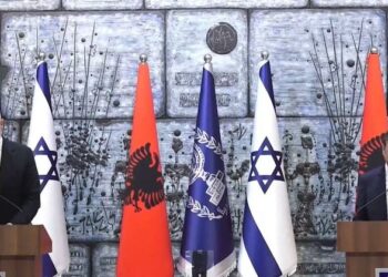 Rama nga Izraeli: Ne pranuam të dorëzojmë arin te nazistët, por jo hebrenjtë