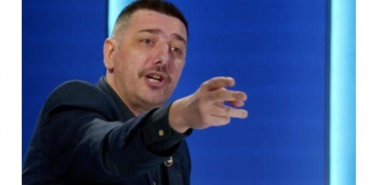 ‘Zdravo gosn Kurti, pi*do jedna’ – Syla: Rryma shtrenjtohet 16 %, struja 0 %