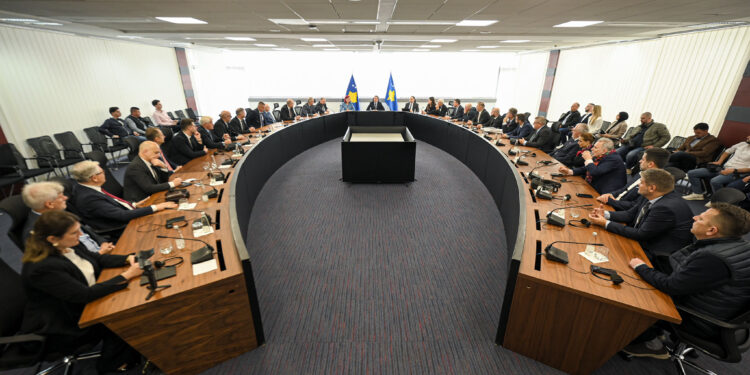 Kurti takon Odën Ekonomike të Bosnje dhe Hercegovinës