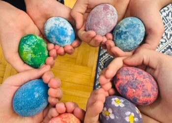 Presidentja Osmani uron Pashkët: “Qofshin këto ditë një moment reflektimi dhe dashurie për të gjithë ne”