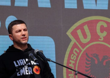 Memli Krasniqi në dy vjetorin e Marshit për Drejtësi: Ata do të kthehen ashtu siç shkuan – të lirë dhe të pafajshëm
