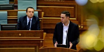 Abdixhiku refuzon ftesën e Kurtit për takim, ia përmend “hajvanatin”