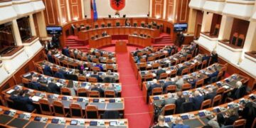 Publikohet sondazhi/ Ja kryeministri dhe partia që duhet të drejtojnë pas 11 majit sipas qytetarëve