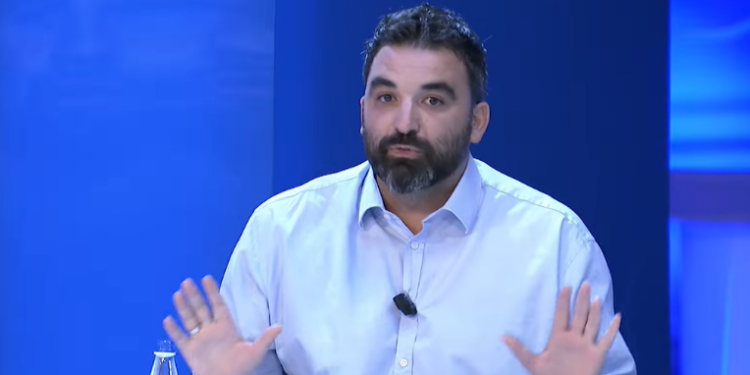 Mehmetaj vlerëson qëndrimin e Abdixhikut për adresimin e shqetësimeve brenda LDK