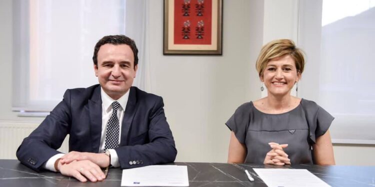 Kurti probleme me numrat, Kusari-Lila: S’mund të konfirmojë se ka marrëveshje të finalizuar me Limajn