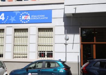 Basha heq logon e PD-së nga selia pas padisë së Berishës në KQZ