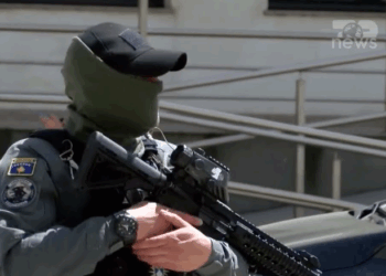 Policia jep për herë të parë detaje nga aksioni i djeshëm në Kaçanik: Zbulohet arsenali i armëve