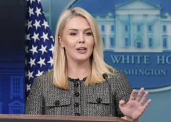 Shtëpia e Bardhë paralajmëron marrëveshje të reja tregtare dhe masa ndaj Harvardit për shkak të antisemitizmit