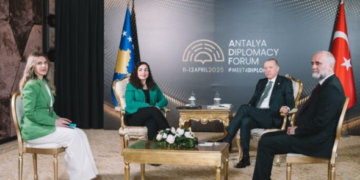 Osmani takohet me Erdoganin: Një mik i dëshmuar dhe një shtyllë e fortë mbështetjeje në çdo etapë të shtetndërtimit tonë